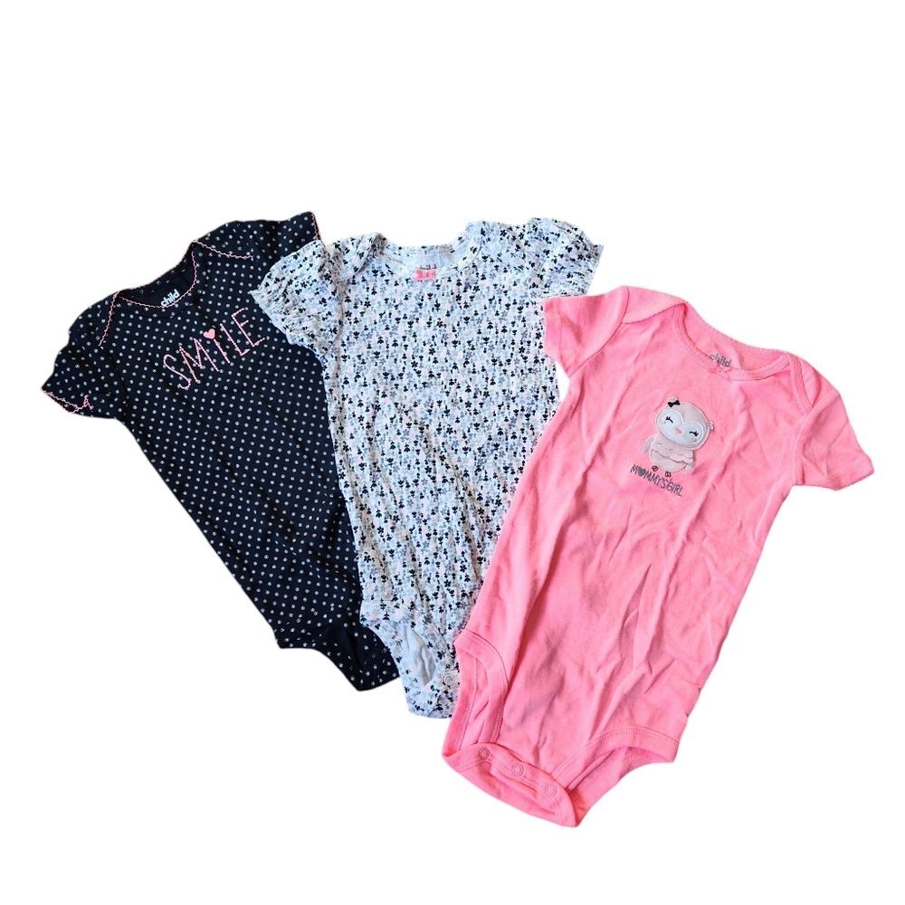 Child of Mine by Carter's Set of 3 Short Sleeve Bodysuits Size 18 months NWOT